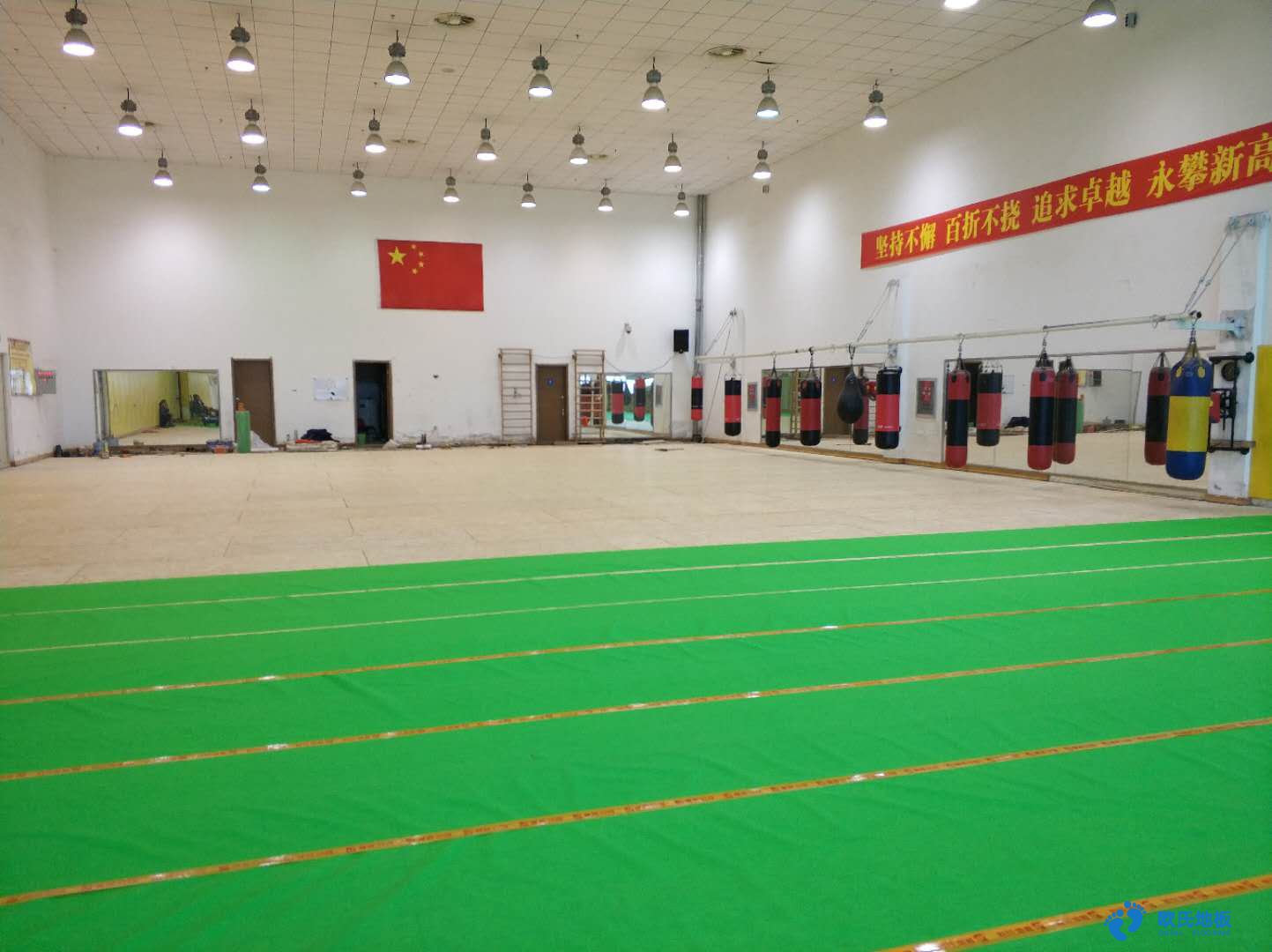 鎮(zhèn)原籃球館運(yùn)動木地板設(shè)計(jì)施工