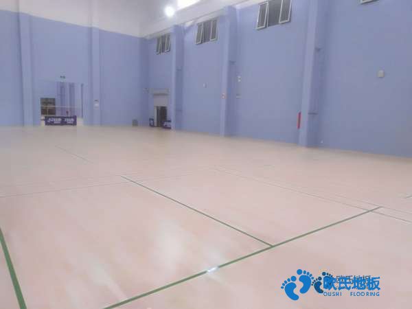 籃球場(chǎng)地板廠(chǎng)家有哪些