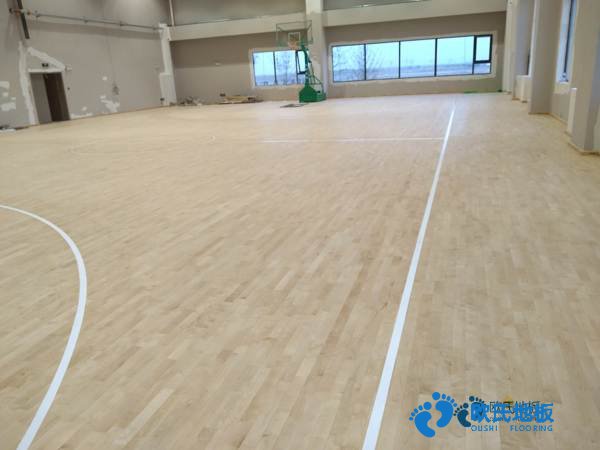楓木運(yùn)動(dòng)場地地板保養(yǎng)方法