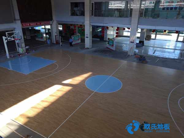 哪有運(yùn)動場館地板品牌