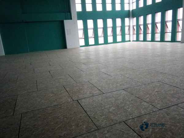 25厚體育運(yùn)動木地板環(huán)保